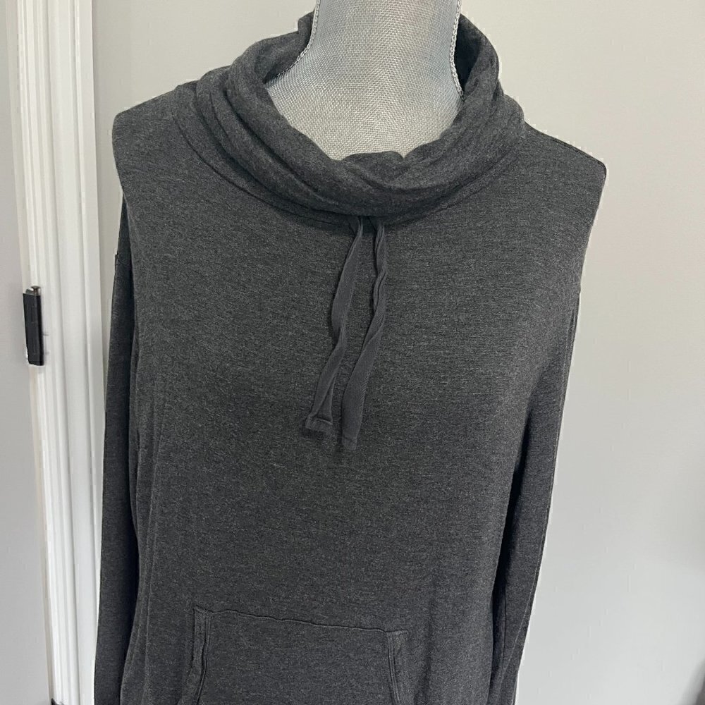 Lou & Grey Grey Cowlneck Sweathsirt Size M Only worn once